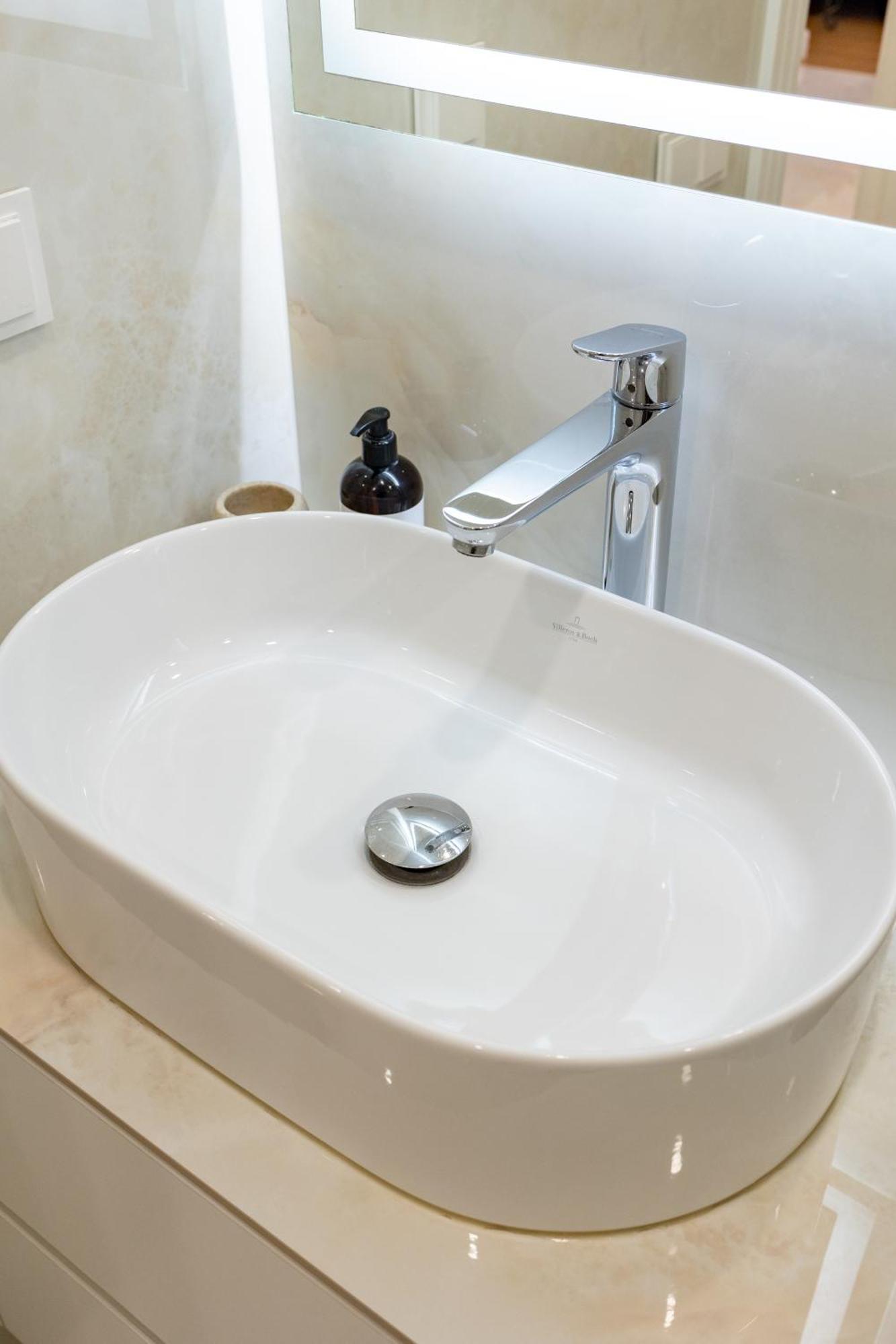 Luxury Central Apartment In Putvinskio Street Каунас Екстер'єр фото
